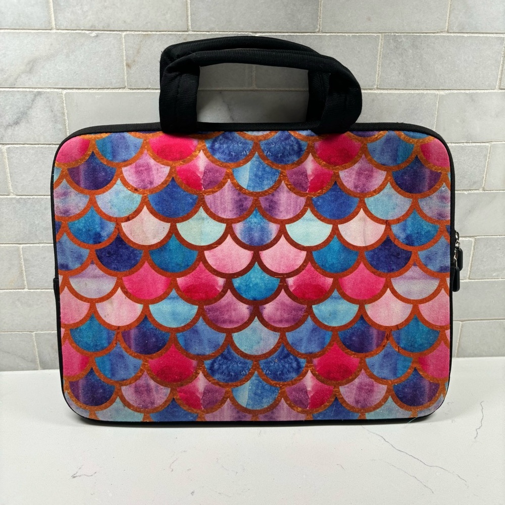 Colorful Scallop Pattern Mermaid Laptop - iPad Bag